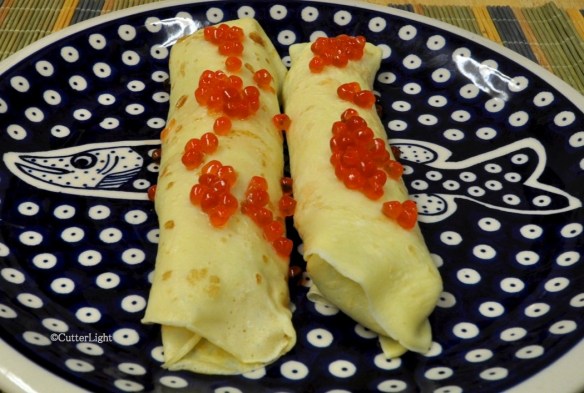 Crepes w smoked salmon & herbed cheese_n