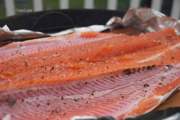 Chinook fillet on grill_n