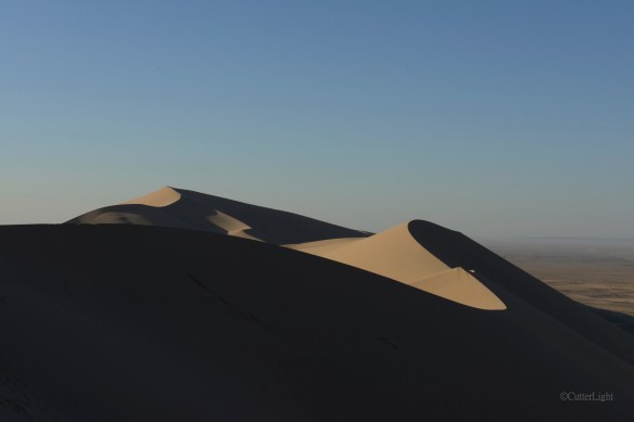 dunes sculpted contrast n