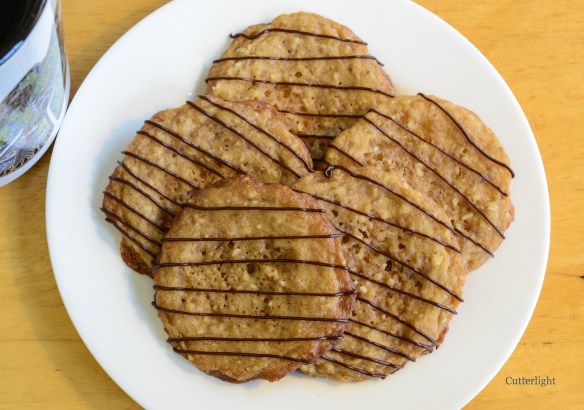 chewy-almond-crisps-n